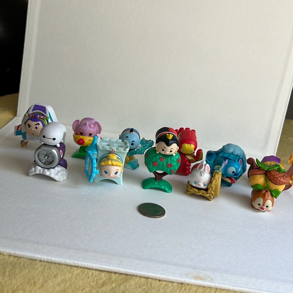 Disney TSUM TSUM figurines with accessories